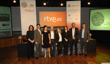 Foto de familia en la presentaci&oacute;n de los Premios INVI