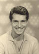 Foto de juventud del actor Sancho Gracia