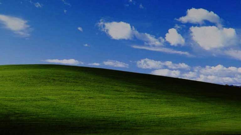 La foto m&aacute;s reconocible de la historia: el escritorio por defecto de Windows XP