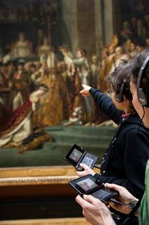La audiogu&iacute;a proporcionar&aacute; sonido e im&aacute;genes para ayudar a los visitantes a ampliar sus conocimientos sobre las distintas piezas de arte y exposiciones que aloja el museo.