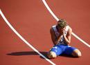 El franc&eacute;s Kevin Mayer y su reacci&oacute;n despu&eacute;s de la fase clasificatoria de la competici&oacute;n de decathlon 110 metros con vallas durante los juegos.