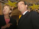 Frances President Hollande and Germanys Chancellor Merkel visit a museum in Reims