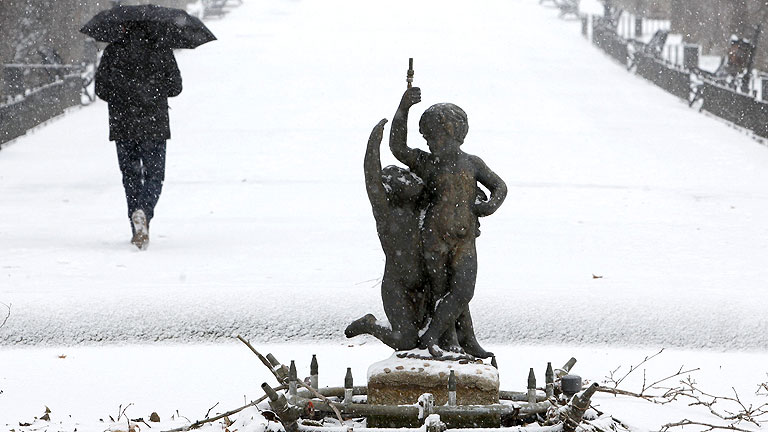 Un total de 43 provincias est&aacute;n este viernes en alerta por el fr&iacute;o y fuertes vientos
