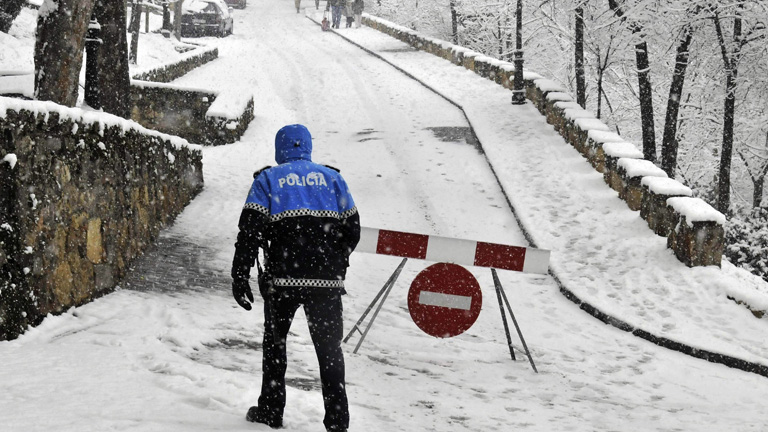 La primavera ha comenzado con fr&iacute;o, nieve y lluvia