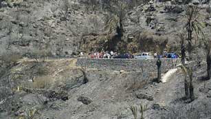 Ver v&iacute;deo  'El fuego, aun sin control, ha consumido el 20 por ciento del parque nacional de Garajonay, en la Gomera'
