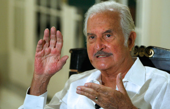 El escritor mexicano Carlos Fuentes habla en Madrid de su nueva novela, 'Ad&aacute;n en Ed&eacute;n'