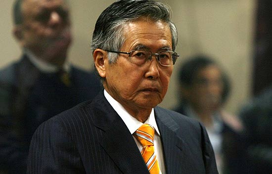 Fujimori admite que espi� y soborn�