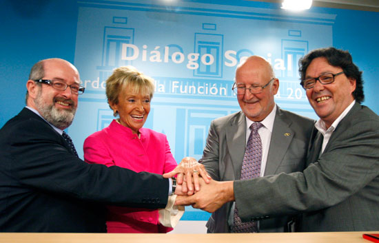 Los funcionarios ganar�n un 0,3% m�s en 2010
