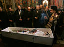 Funeral por Christine Turk, en la iglesia de Deir al-Laten en Gaza. Es una de las v&iacute;ctimas de los bombardeos israel&iacute;es sobre Gaza.