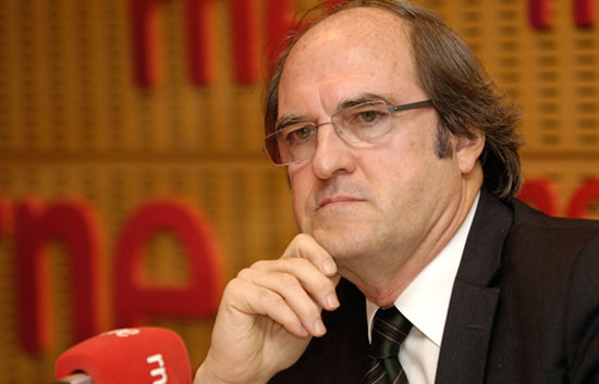 Gabilondo apunta la opci�n de ampliar la ense�anza obligatoria hasta los 18 a�os