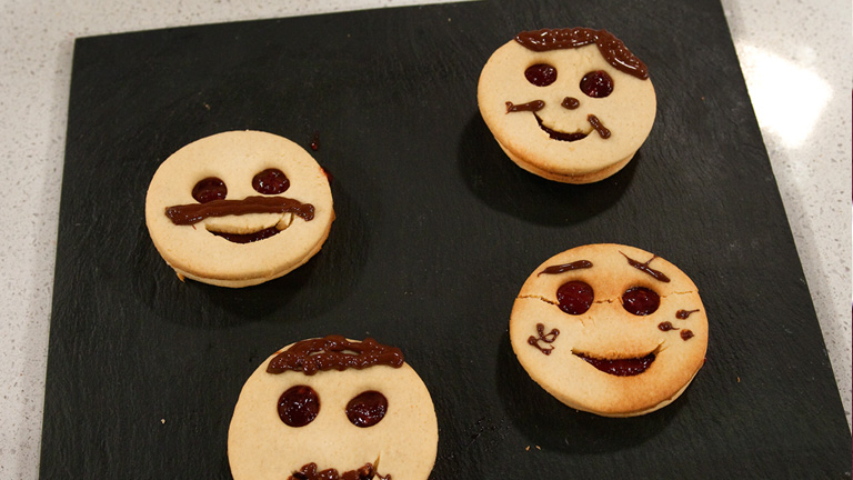 Saber Cocinar - Postres - Galletas con caras divertidas