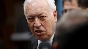 Ver v&iacute;deo  'Garc&iacute;a-Margallo: Argentina debe solucionar "de forma amistosa" el caso YPF o cumplir con los tribunales'