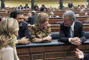 Garmendia, Caama&ntilde;o, Chac&oacute;n y Camacho en un improvisado 