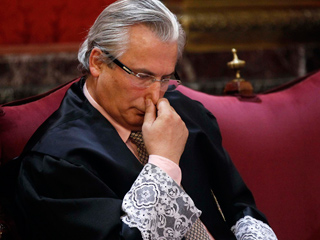 Ver v&iacute;deo  'Garz&oacute;n llega al Supremo para ser juzgado por las escuchas de G&uuml;rtel'
