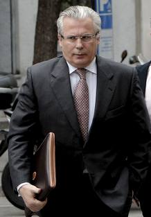 Es la tercera vez desde septiembre que Garz&oacute;n acude a declarar ante el Supremo