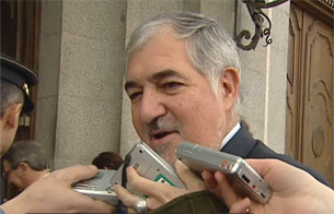 Ver v&iacute;deo  'Garz&oacute;n recurre el auto del Supremo en el que se apuntaba un posible delito de prevaricaci&oacute;n'