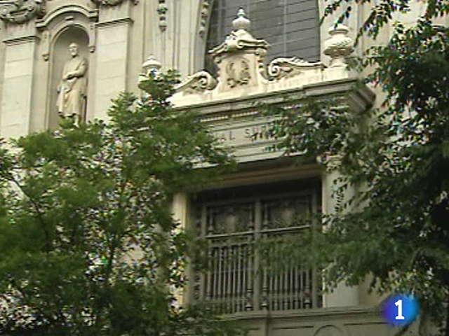 El juez del Supremo Luciano Varela ha ratificado su decisi&oacute;n de juzgar al magistrado Garz&oacute;n 
