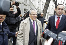 Spanish judge Garzon arrives for a hearing at Spain's Supreme Court in Madrid