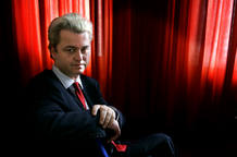 Geert Wilders, en la sede del parlamento holandés. Geert Wilders, en la sede del parlamento holandés.