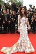 La cantante libanesa Najwa Karam sorprendi&oacute; en Cannes