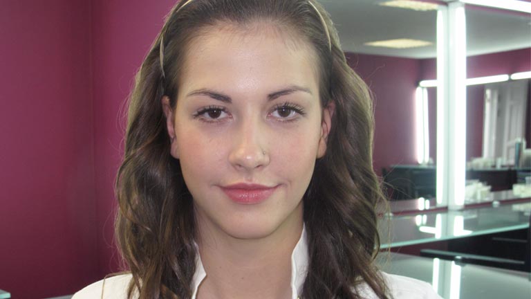 Gente y Tendencias - Tapar imperfecciones con maquillaje