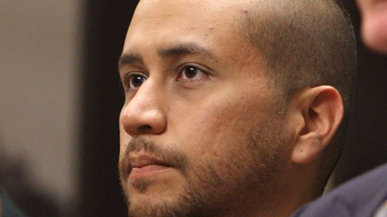 El hombre que mat&oacute; a Trayvon Martin comparece por primera vez ante un juez