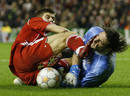 Gerrard, un jugador de los que mete el pie