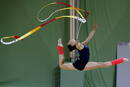 La gimnasta Carolina Rodr&iacute;guez, &uacute;nica representante espa&ntilde;ola en gimnasia r&iacute;tmica individual, entrena en el Wembley Arena de Londres.