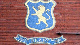Ver v&iacute;deo  'El Glasgow Rangers se refunda como Rangers FC'