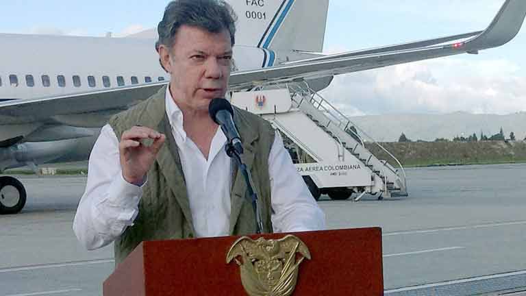 El gobierno de Colombia aplaza las negociaciones con las FARC