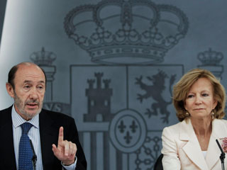 Ver v&iacute;deo  'El Gobierno disminuye el techo de gasto en 2012 un 3,8% respecto a 2011 para reducir el d&eacute;ficit'