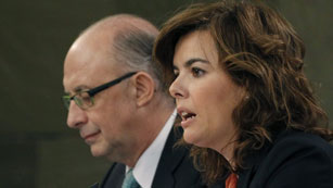 Ver v&iacute;deo  'El Gobierno recorta 27.300 millones'