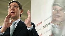 Ir al Video&nbsp;Goirigolzarri: en 2014 o 2015 se iniciar&aacute; el proceso de privatizaci&oacute;n "a trozos" en Bankia