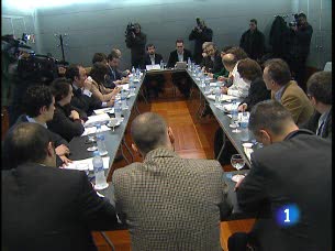 Ver v&iacute;deo  'Gonz&aacute;lez-Sinde se ha reunido con internautas y blogueros reconocidos para intercambiar opiniones'