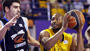 Ver v&iacute;deo  'Gran Canaria 2014 70-65 Mad-Croc Fuenlabrada'