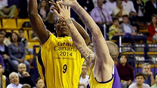 Ver v&iacute;deo  'Gran Canaria 64-59 Blancos de Rueda'