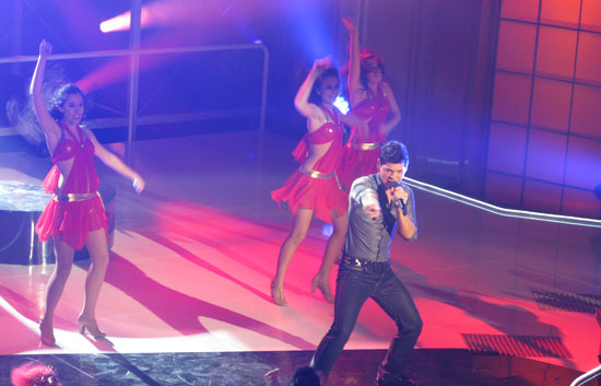 Eurovisi&oacute;n 2009 - Gran final - Actuaci&oacute;n de Salva Ortega 