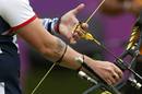 El cl&aacute;sico tatuaje de los aros ol&iacute;mpicos ha lucido el brit&aacute;nico Larry Godfrey durante la clasificaci&oacute;n individual de tiro con arco.