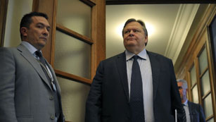 Ver v&iacute;deo  'Grecia podr&iacute;a finiquitar una quita de su deuda de m&aacute;s de 100.000 millones'