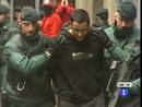 Ir al Video&nbsp;La Guardia Civil considera que tres de los presuntos etarras detenidos este martes mataron a Puelles
