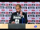 El planteamiento t&eacute;cnico de Guardiola se impuso al de Mourinho sobre el c&eacute;sped del Bernab&eacute;u. Mientras Guardiola felicita a su equipo y no da por muerto al Real Madrid, Mourinho achaca a la suerte la victoria azulgrana.