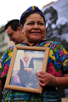 Guatemala conmemora el 30 aniversario del incendio de la embajada de España Guatemala conmemora el 30 aniversario del incendio de la embajada de España