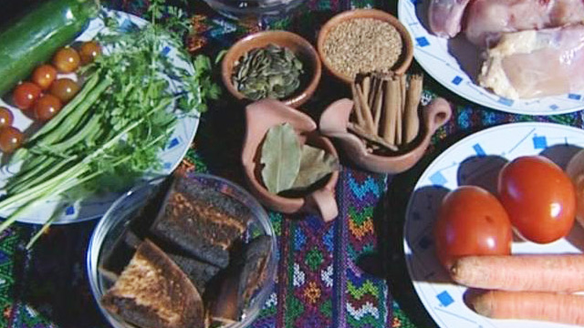 Babel en TVE - Sabores de mundo: Guatemala, un pepi&aacute;n negro de reminiscencias mayas 