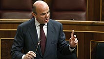 Ir al Video&nbsp;De Guindos: la banca ha concedido 291 daciones en pago en el primer a&ntilde;o del c&oacute;digo de buenas pr&aacute;cticas