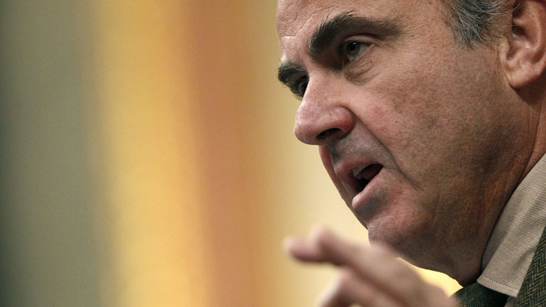 Guindos: "Este no es el camino adecuado para reducir la incertidumbre"