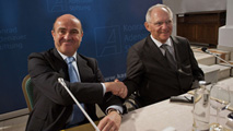 Ir al Video&nbsp;Guindos y Sch&auml;uble pactan que inversores alemanes aporten capital a pymes espa&ntilde;olas