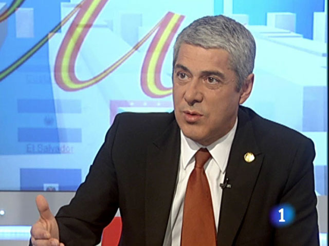 Desayunos - El primer ministro de Portugal, Jos&eacute; S&oacute;crates, en los Desayunos de TVE