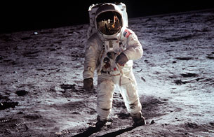 Ver v&iacute;deo  'Hace 40 a&ntilde;os el hombre pis&oacute; la Luna'