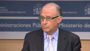 Ver v&iacute;deo  'Hacienda amonesta a ocho CC.AA. y endurece el objetivo de 2013 con dos abstenciones del PP'