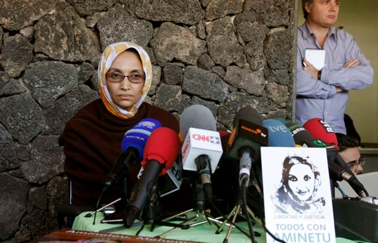 Aminatu Haidar s&oacute;lo tiene un prop&oacute;sito: volver al Aai&uacute;n
